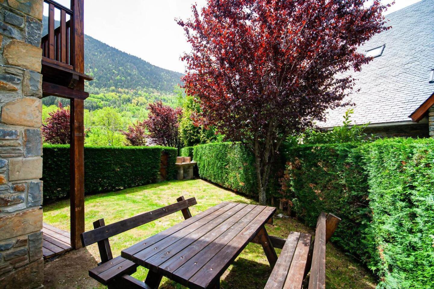 Espacioso Apartamento Con Jardin En Salardu Naut Aran Kültér fotó